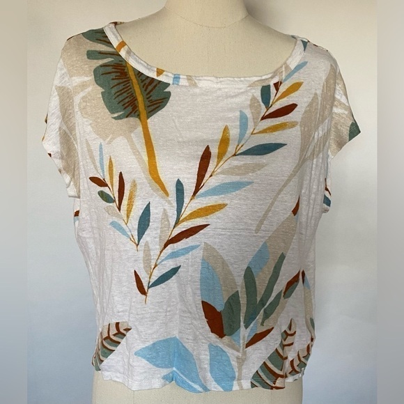 Cynthia Rowley - 100% linen pretty leaf pattern scoop neck top. Size Large. - Picture 1 of 5